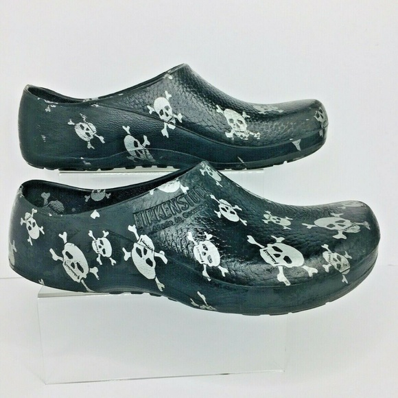 Birkenstock Other - Men Birkenstock Black White Clogs Black Skulls 12M